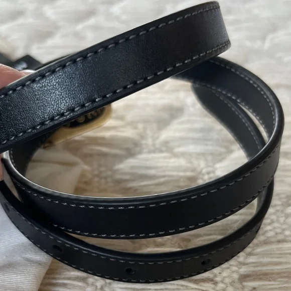 NWT Coach Black Leather Belt with Gold Accent display picture 3